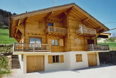 Chalet in French Alps -  Beautiful, quiet location