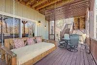 Ultra Peaceful Retreat! Large Cabin, 2 Masters on Main, Games & Lake! - Alphydda