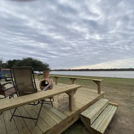 Lakehouse Birdwatcher Paradise
