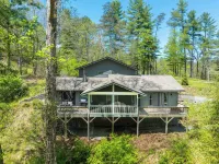 Cottage - 15 Min to Avl - Creek, Hot Tub, Fire Pit - 무료 와이파이