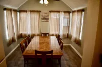 Family-Friendly 3BR Home near River & Bike Path! Close to downtown.