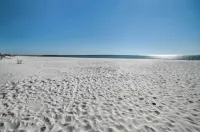 Mexico Beach Condo steps from the beach!    ~Snowbird Rates Available~
