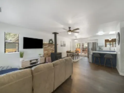 High-Altitude Retreat 卡馳納山莊酒店