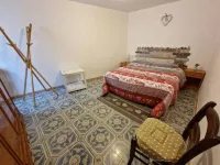 Detached house in ancient medieval village. のホテル