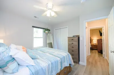 Family Friendly Beach Bungalow 2 blocks to beach, minutes from Hampton U & LAFB Hotels near Buckroe Beach Lighthouse