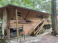 The Confluence Cabin: Free Tubing, Paddle Boarding + Kayaking on the Ichetucknee