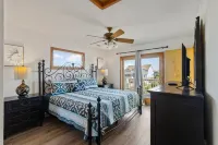 Corolla Oceanside in Whalehead - Heated Pool - 7BR/6.5BA - Short Walk to Beach!