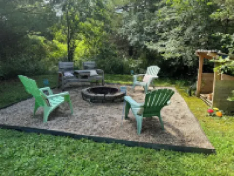 Charming Cottage in Private Lake Community (Pet-Friendly 庫克薩基酒店