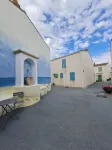 Charming house "Les Flots en Ré" 100 m from the ocean and 300 m from the market.