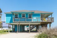 Beachfront, Pet Friendly house with unobstructed views and Gulf of Mexico Hotel in zona Galveston Island