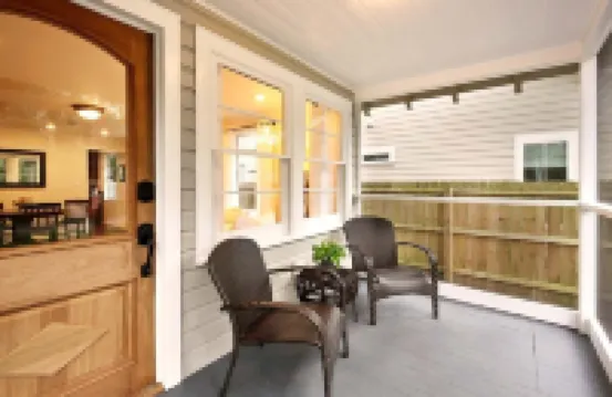 Cozy 2-bedroom cottage near Bay Saint Louis Harbor