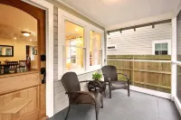 Cozy 2-bedroom cottage near Bay Saint Louis Harbor