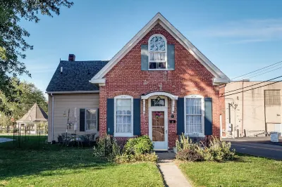 Landmark, accessible home in the heart of Belleville’s historic downtown Hotels near Dill's Floral Haven, Inc.