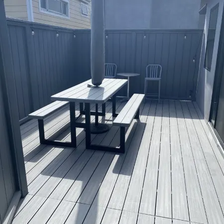 Fabulous private stand alone unit with amazing ocean views and private deck.