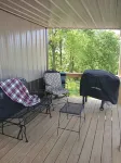Cozy tiny cabin, close to local activities. Pet friendly. Suited 2 adults.