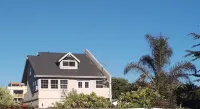 Ocean-View 2 Bedroom Home Sleeps 6 Steps From Beach & Train Station, Pets OK Hotels near Grover Beach