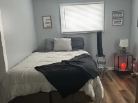 The Black House - 3 Beds - 2 Bed Rooms - ~ Close to Snowmobile Trail! Hotels in Baraga County