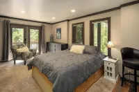 Olympic Valley Listing with Penthouse Views!