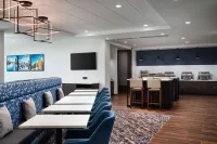 Hampton Inn by Hilton Towson فنادق في Towson