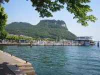 Rustico at south shore of Lake Garda Hotel a Costermano