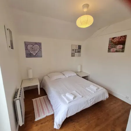 Beach House - Proche Port et mer Отели рядом с достопримечательностью «courseulles»