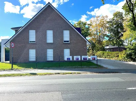 Vacation apartment "Aurora" Papenburg Large balcony EBK New building 74 sqm Free Wifi 2 bedrooms Отели в г. Папенбург