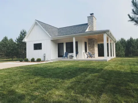 Brand new cottage a few minutes from downtown Sister Bay and Lake Michigan.