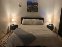 Cheerful 4 Bedroom Home - Back Yard/Game Room! Hotels near The Clue Room