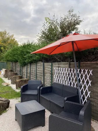 Modern 1-bedroom apartment+ jacuzzi Отели в г. Валь-д’Уаз