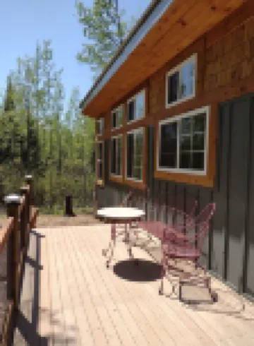 Charming and Secluded North Shore Cabin and Sauna  two miles from Grand Marais!