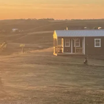 Rushmore Ranch Guest Cabin
