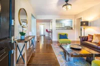 Fully Stocked and Spacious 2 Master Bdrms LOCATION, COMFORT, LUXURY
