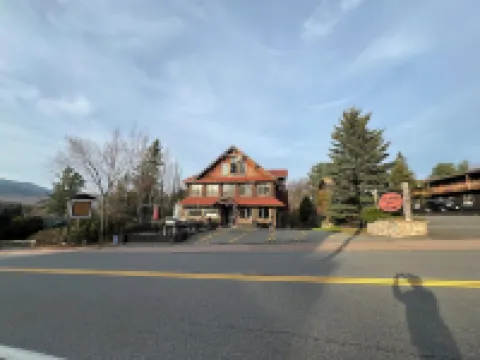 Main Street Minutes Away