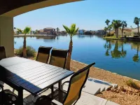Gorgeous 5-Star Home on the Lake, near Laughlin/Bullhead Casinos & Lake Mohave Hotels in Fort Mohave