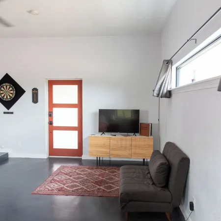 La Cochera Private Apartment - No Cleaning Fee