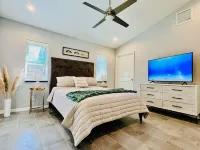 New! Fully Renovated Sarasota Home 더 욘 앤드 마블 링링 뮤지엄 오브 아트 주변 호텔