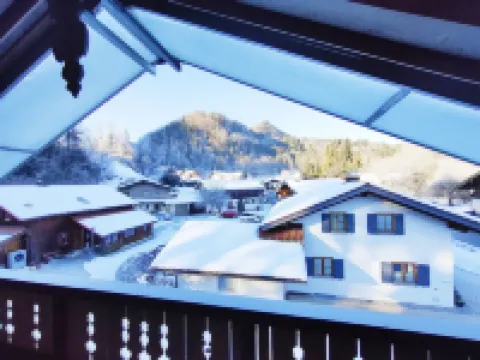 Cozy vacation apartment with two bedrooms, wood-burning stove and spacious balcony