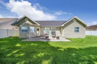 NEW! Park Meadow. Near St. Luke’s, Clean 4 bedroom, 2 bathroom. Các khách sạn gần Idaho State University Twin Falls