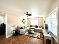 The Village Haus—Close to Frankenmuth and Birch Run Prime Outlets! Hotels in Tuscola County