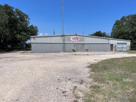 Big spacious area to make some new sweet memories