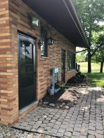 Vineview Inn-Farm Experience in the Heart of Wine Country-ice wine festival area