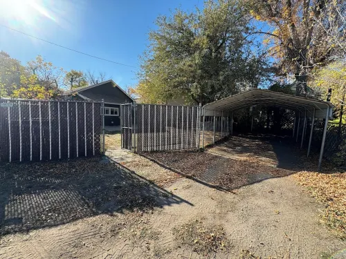 Charming fully remodeled 2-bedroom house with WiFi in Evanston
