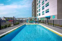 Tru by Hilton Panama City Beach - Pools