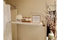 Cozy One Bedroom, Washer Dryer, Central Location,  Fireplace, Monthly Discounts
