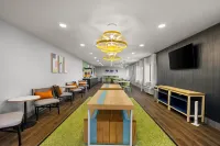 Spark by Hilton Fort Wayne