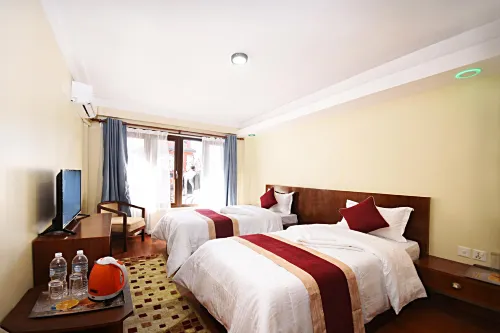 Karma Hotel Nepal Pvt. Ltd. - pemandangan pegunungan