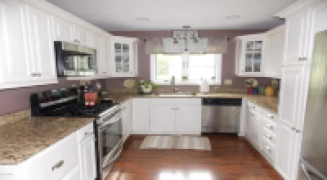 Beautiful Waterfront - Skiing/Snowboarding/Snow Mobile near house