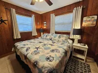 Beachfront Cottages GARDEN at Beautiful Sandy Shores on Gulf of Mexico