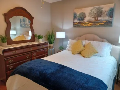 La Puerta Azul 3-bedroom home Hot Tub too! 10 minutes to Ft Huachuca Hotel dekat Patterson Observatory