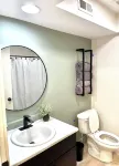 Cozy 1-bedroom condo with WiFi, AC in downtown Clarksville